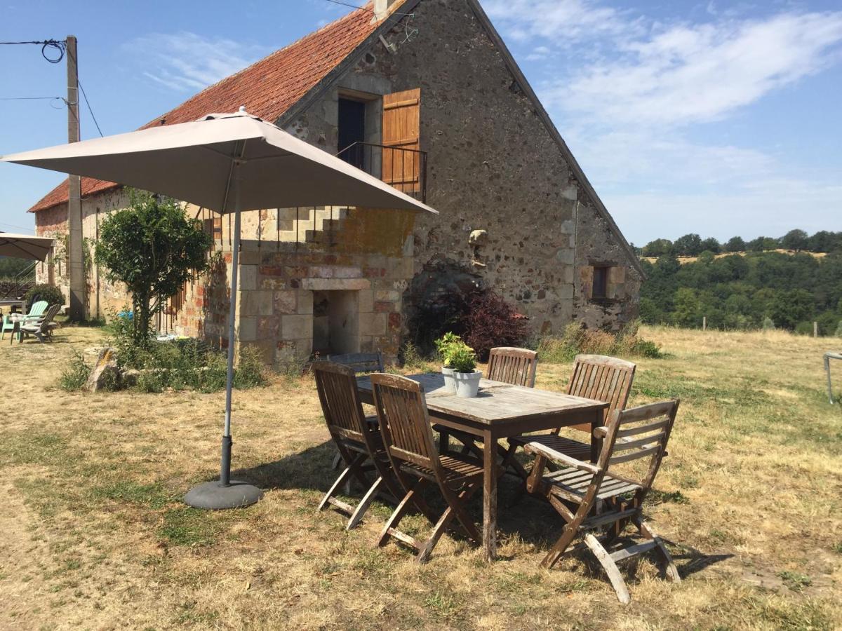 Chambres D'Hotes Domaine Les Grands Perons Hérisson Exterior foto